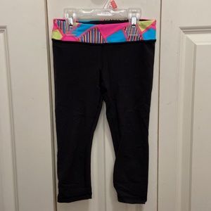 Ivivva Reversible Black Cropped Exercise Leggings